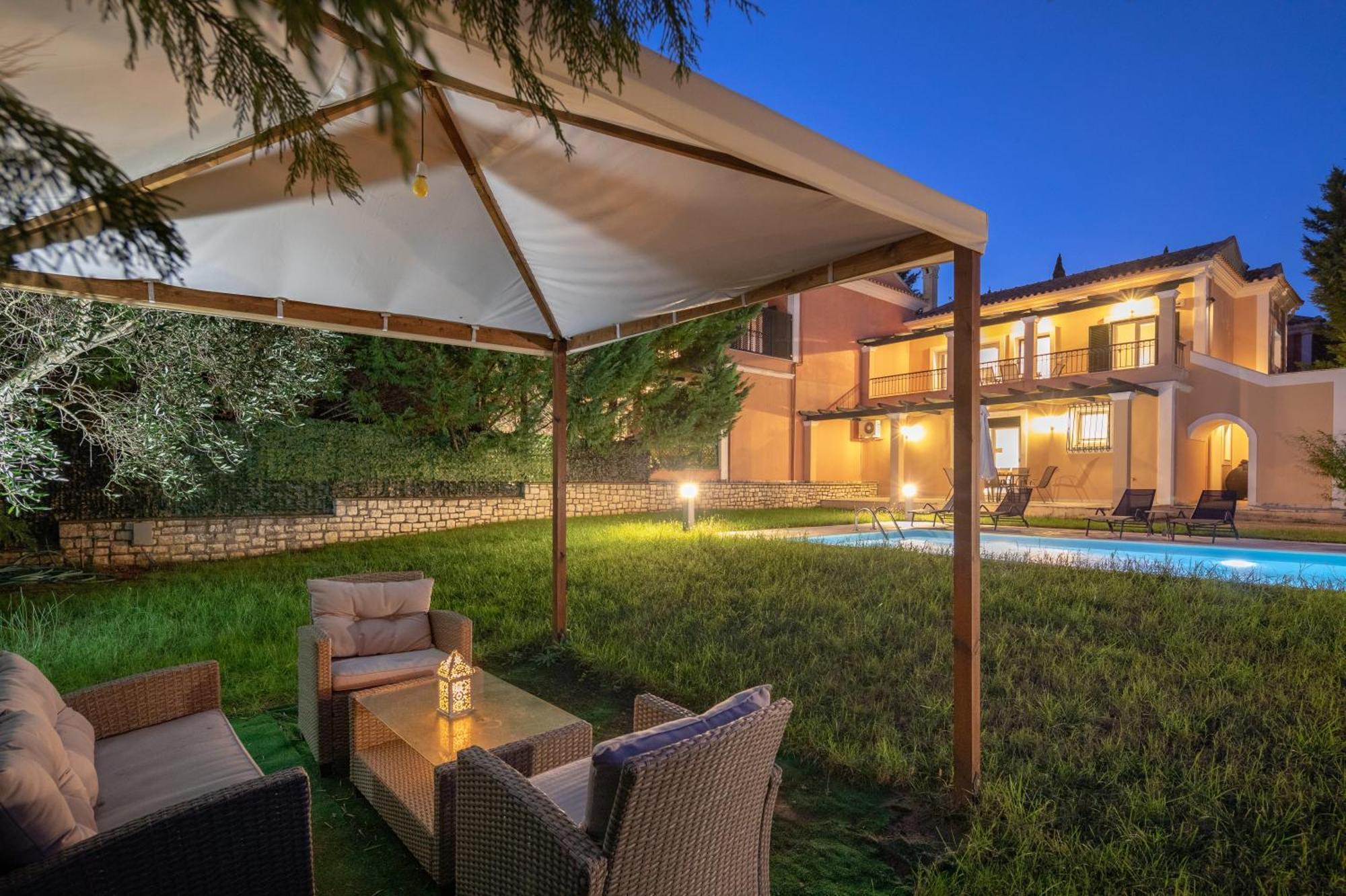 Eleonas Luxury Homes Gardelades ภายนอก รูปภาพ